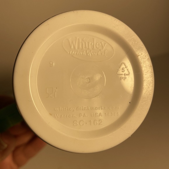 2024 Walt Disney World Resort Reusable Refill Mug Mickey & Friends Green 4 Parks - Picture 5 of 8